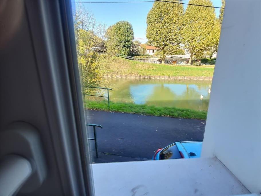 *Au Bord Du Canal*Entre Paris Et Disneyland Chelles  Exterior foto